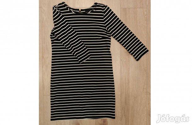 Vila Clothes - fekete-fehér csíkos egyenes vonalú ruha (S)