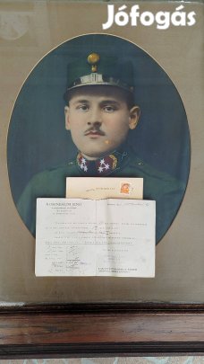 Világháborús katona fotó-festmény,papírjaival.Kaposvár