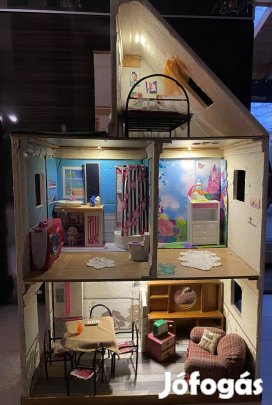 Világító Barbie ház, babaház (106 cm), Barbie bútor, Barbie autó