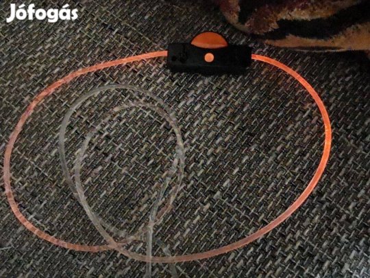 Világító LED cipőfűző, különleges