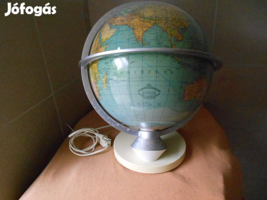 Világító földgömb