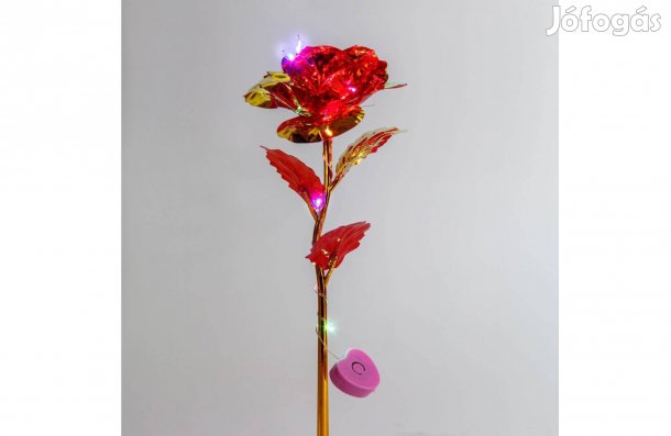 Világító színes LED-es Arany és piros rózsa művirág dekoráció