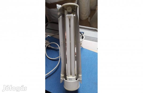 Világítótest fehér tartóval