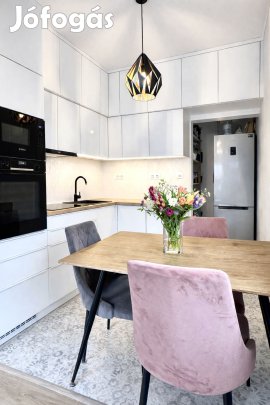 Világos, 3 szobás lakás Dunakeszin - Alagliget lakóparkban