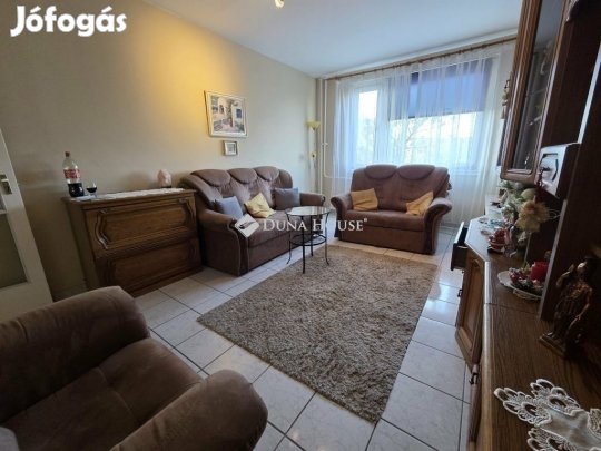 Világos, élhető elrendezésű 60 m-es lakás!