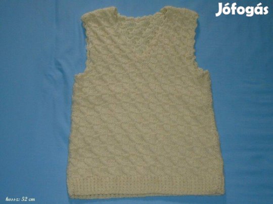 Világos színű kötött mellény 8-9 évesre (méret 128 / 134)