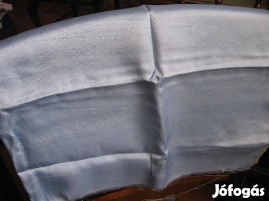 Világoskék bélésselyem - méteráru (I/14.)