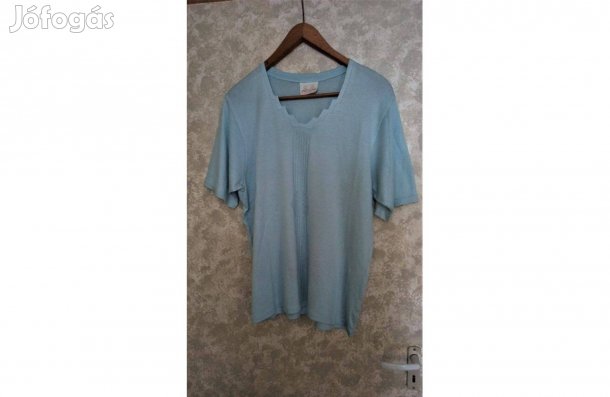 Világoskék kötött rövid ujjú nagy méretű pulóver 48-50-es