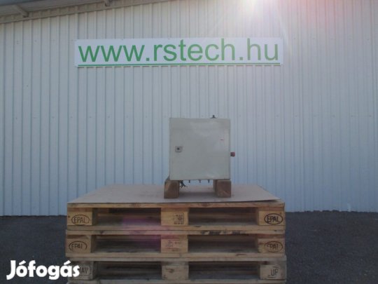 Villamos elektromos kapcsolószekrény vezérlőszekrény (2420)