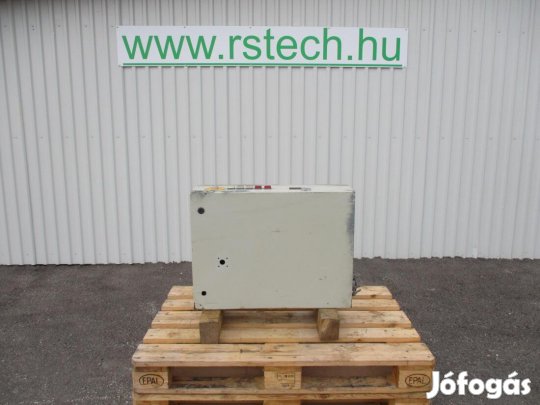 Villamos elektromos kapcsolószekrény vezérlőszekrény (2469)