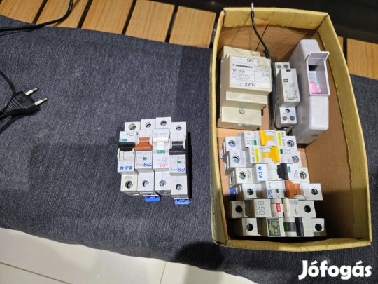 Villanyszerelési csomag