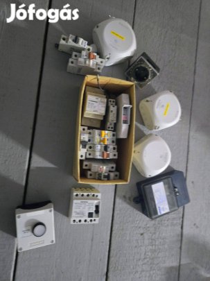 Villanyszerelési dolgok egyben vagy külön eladóak