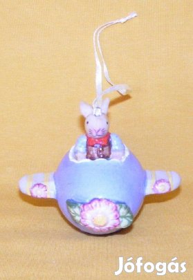 Villeroy & Boch nyuszi repülőn porcelán dísz