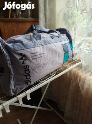Vintage Adidas sportáska