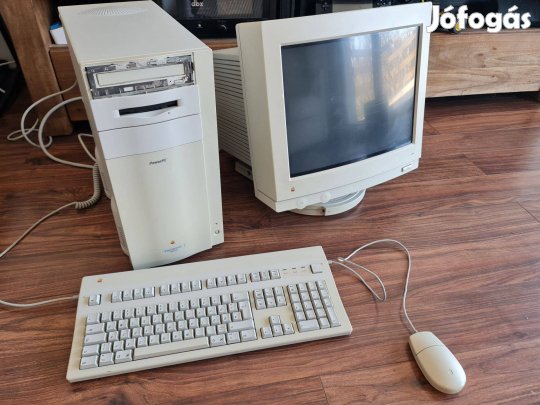 Vintage Apple Power Macintosh 9500/132