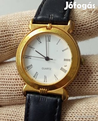 Vintage Bőrszíjas Női Karóra Quartz Aranyozott