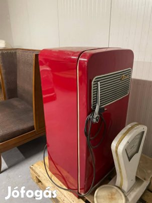 Vintage Fiat Hűtőszekrény