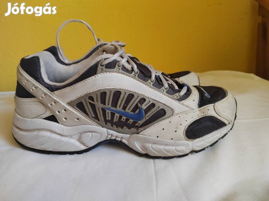Vintage Nike futócipő 44-es eladó 
