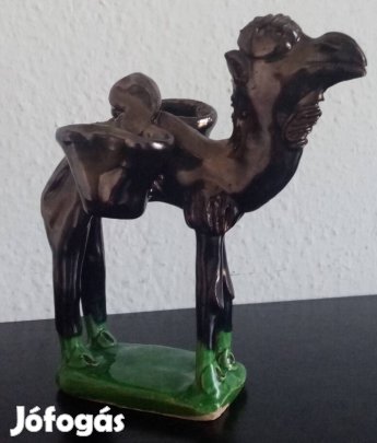 Vintage. Kerámia dromedár 