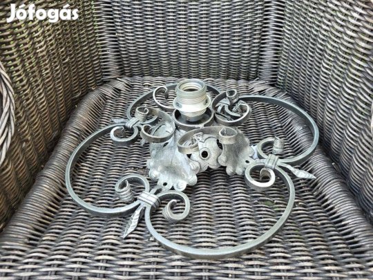 Vintage, kovácsoltvas mennyezeti lámpa