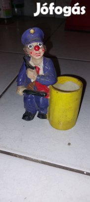 Vintage bohóc rendőr figura tolltartó