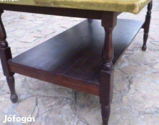 Vintage bútor asztal Képcsarnok