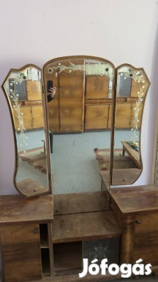 Vintage fésülködőasztal tükörrel + 2 éjjeliszekrény