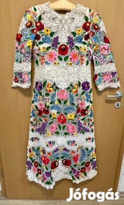 Vintage kalocsai hímzéses menyasszonyi ruha