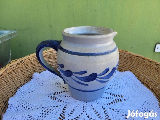 Vintage kék-szürke kőporcelán kancsó