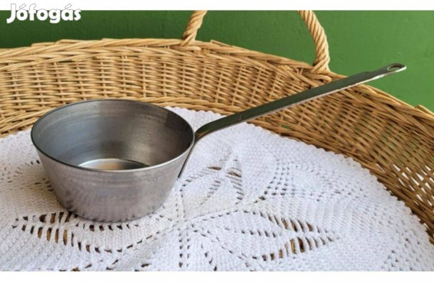 Vintage kis fém nyeles edény