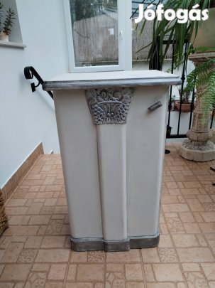 Vintage komód, kis szekrény 