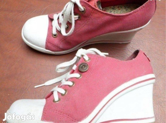 Vintage női cipő Levis 39-es