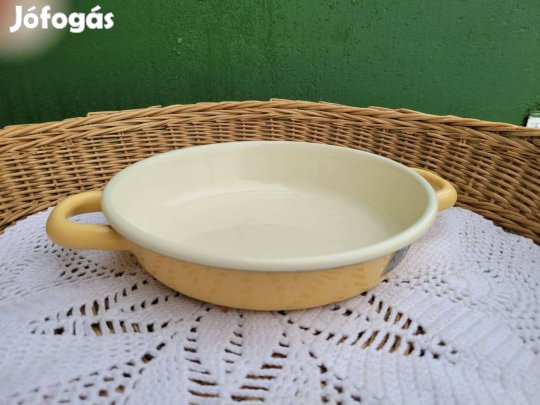 Vintage osztrák Riess sárgazománcos tojássütő