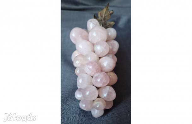 Vintage rózsakvarc szőlő