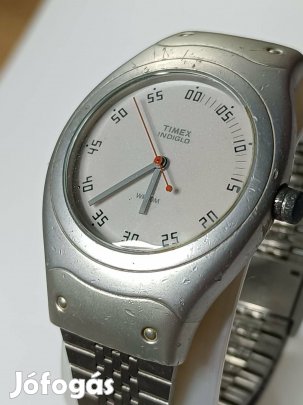 Vintage stílusú Timex Ironman kvarc sportóra