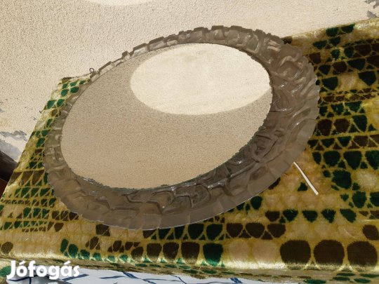 Vintage tükör világítással