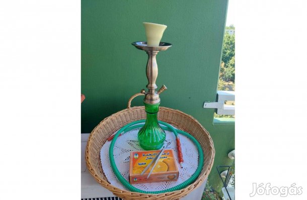 Vintage zöld üveg, fém vázas vizipipa