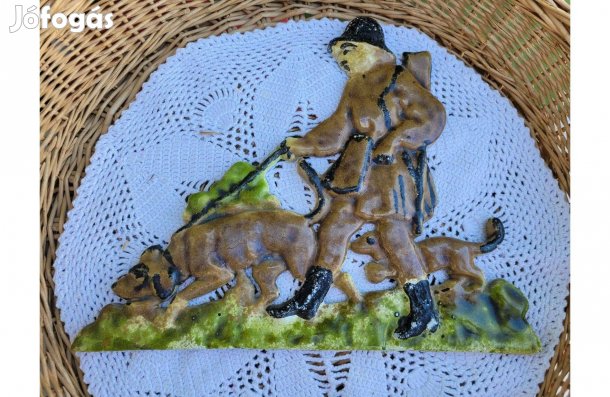 Vintage zománcos, öntöttvas, vadászjelenetes falikép