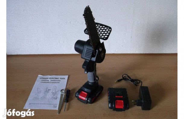 Violeworks akkus láncfűrész 2 akkuval töltővel