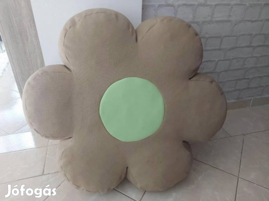 Virág alakú puff / ülőpárna