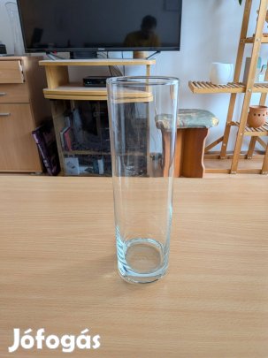 Virág váza (üvegből)