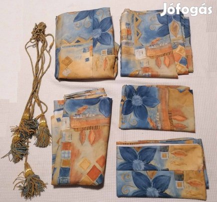 Virágmintás Vidám Franciaágy Takaró / Párna / Függöny Szett