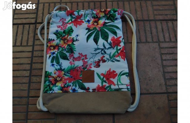 Virágmintás bőrbetéses női táska zsák új