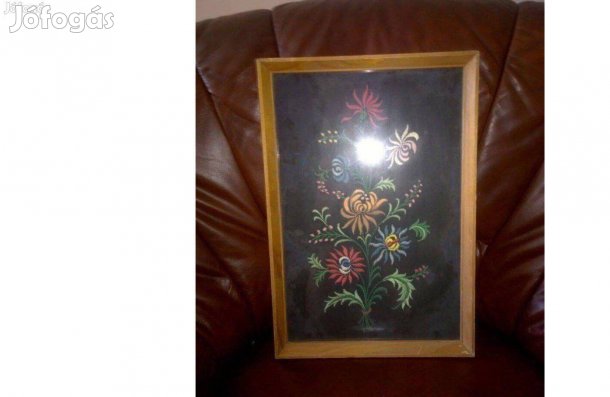 Virágmintás hímzett falikép eladó