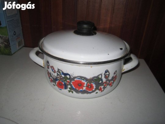 Virágmintás lábas fedővel