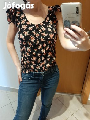Virágos felső blúz