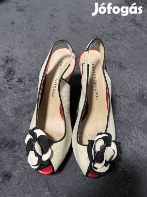 Virágos magassarkú