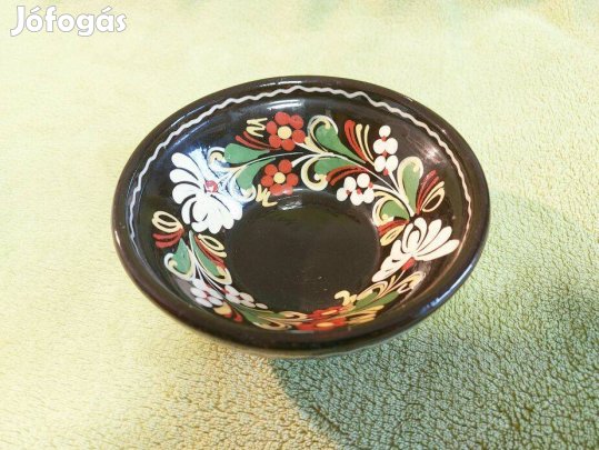 Virágos majolika kerámia fali tányér 17cm