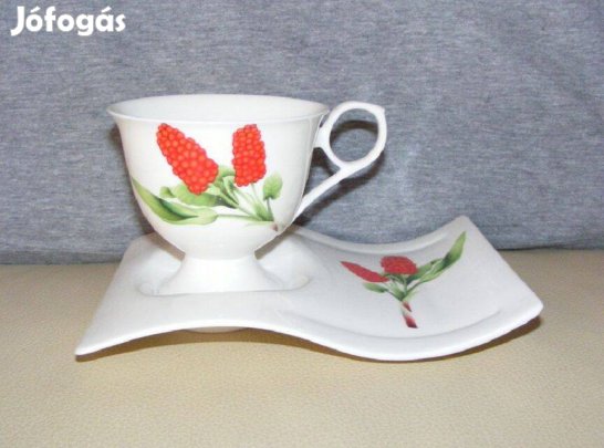 Virágos porcelán csésze és tányér