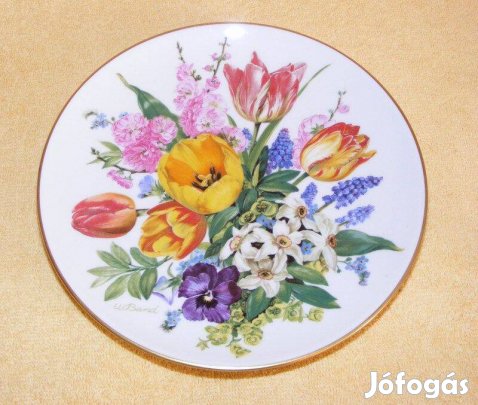 Virágos porcelán falitányér